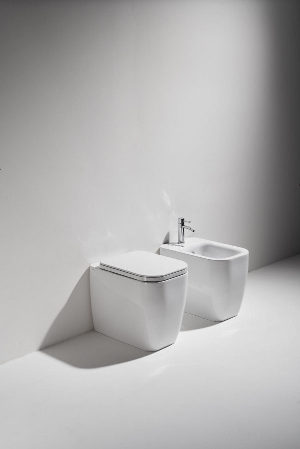 Serie Igienici HENGES- Simas con vaso RIMLESS