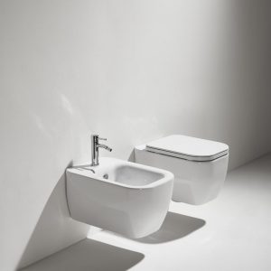 Serie Igienici HENGES sospesi- Simas con vaso RIMLESS